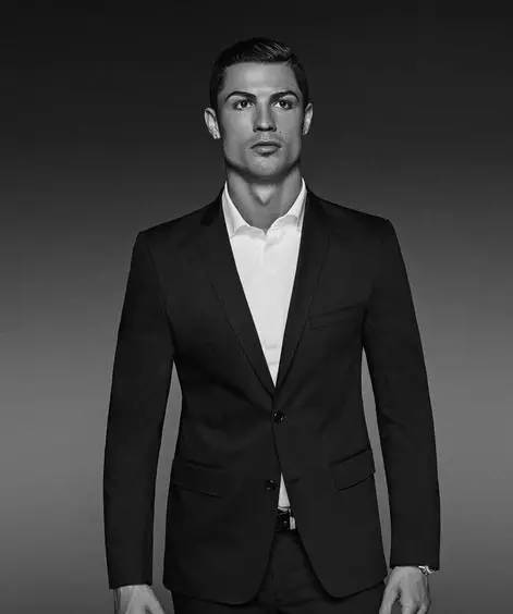 狙击蝴蝶啥时候能播到这儿，当时路透周柯宇陈妍希亲的太对味儿了（《狙击蝴蝶》什么时候能播到这段？当时路透里周柯宇和陈妍希那一吻也太对味了）