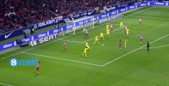 欧文突破防守助攻制胜（欧文强突破防线妙传制胜）