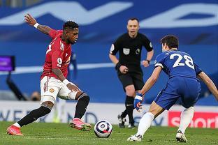 杜震宇祝贺邵佳一：带队走出低谷，球迷要支持我们的本土教练（杜震宇向邵佳一致贺：带队走出低迷，呼吁球迷力挺本土教练）