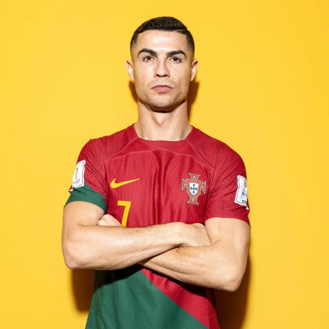 国乒8-1轻取日本队，豪夺混团世界杯三连冠（国乒8-1完胜日本，强势加冕混团世界杯三连冠）