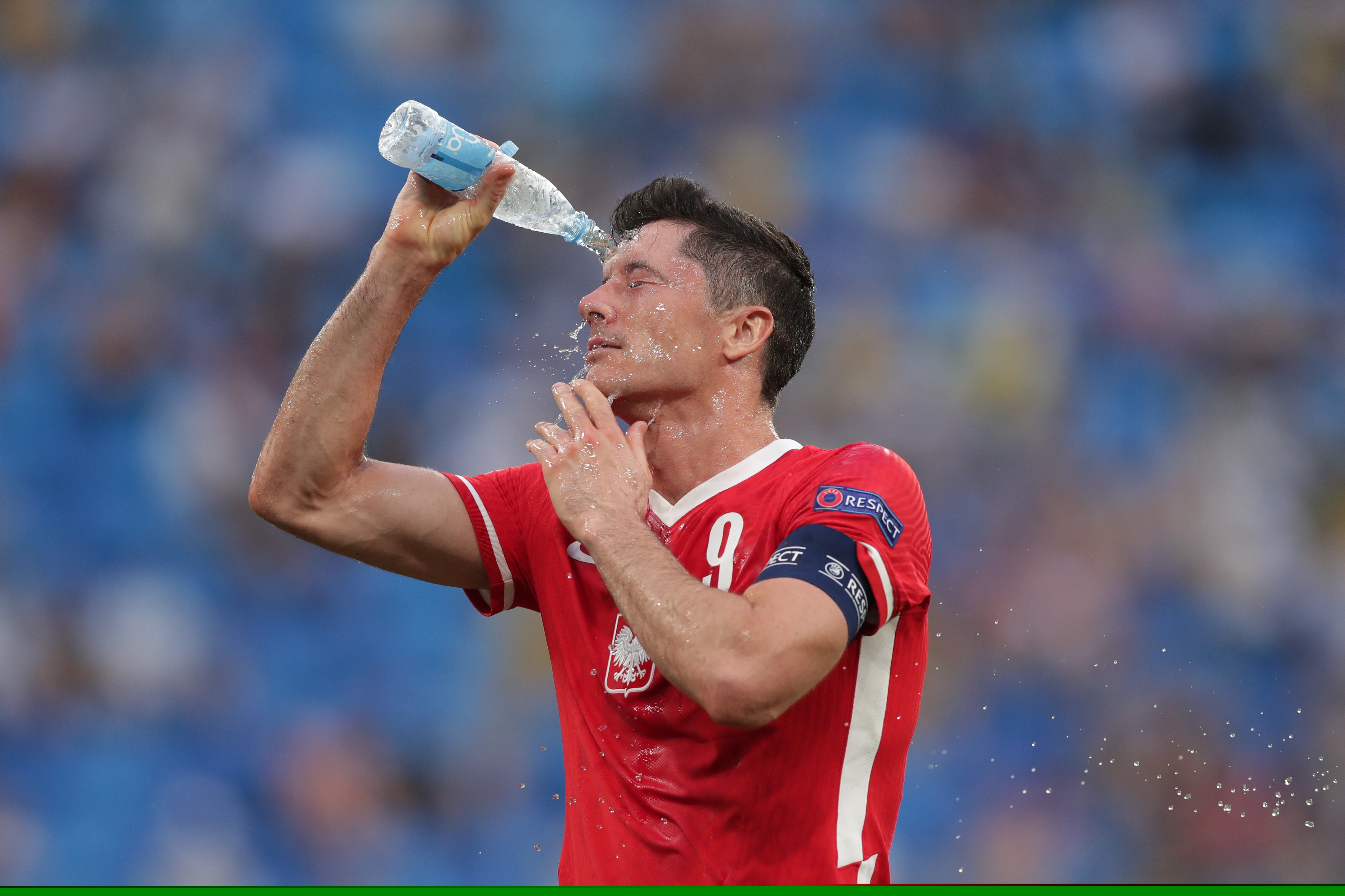 布冯：皮奥是今年意大利足球的亮点，他的特点有点像托尼（布冯：皮奥是今年意大利足坛的最大亮点，风格与托尼颇为相似）