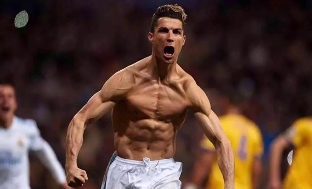 拜仁连续19场德甲主场进球2+，上一次没做到正是对阵勒沃库森（拜仁德甲主场19连场至少2球，上次例外恰逢勒沃库森）