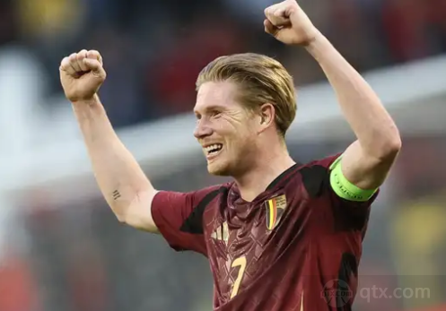 TA：亚马尔能在关键时刻站出来；巴萨需解决球队的防守问题（TA：亚马尔关键时刻挺身而出，巴萨必须解决防守短板）